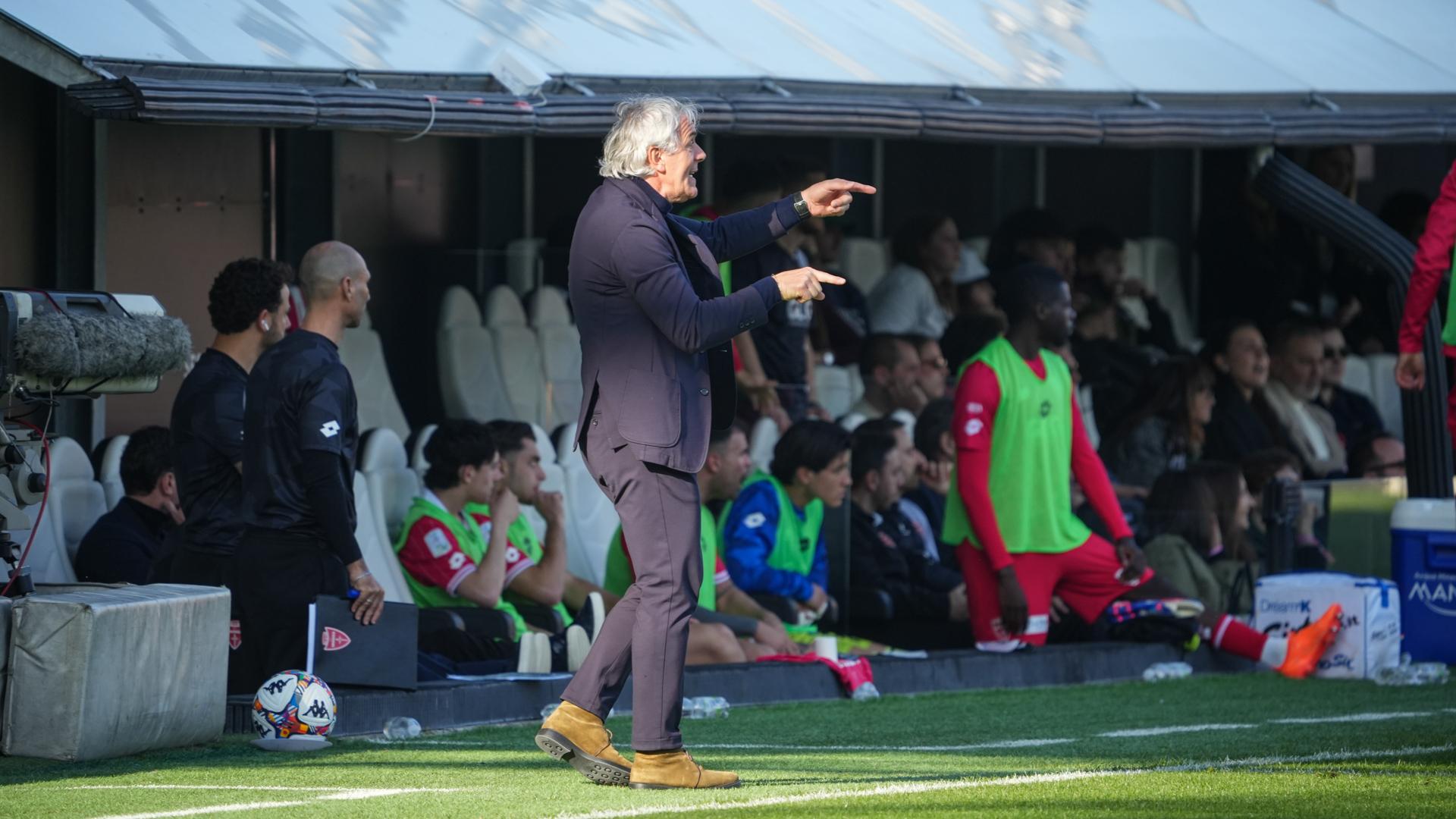 Donadoni: "Vittoria ottenuta attraverso il gioco e l’atteggiamento”
